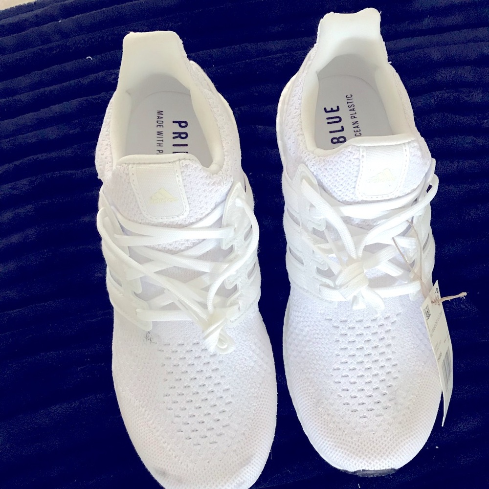 Ultra Boost White Adidas-Rare